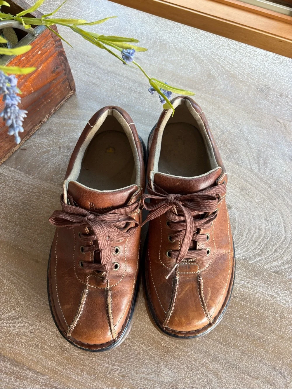 Vintage Dr. Martens Leather Lace-Up Oxfords
